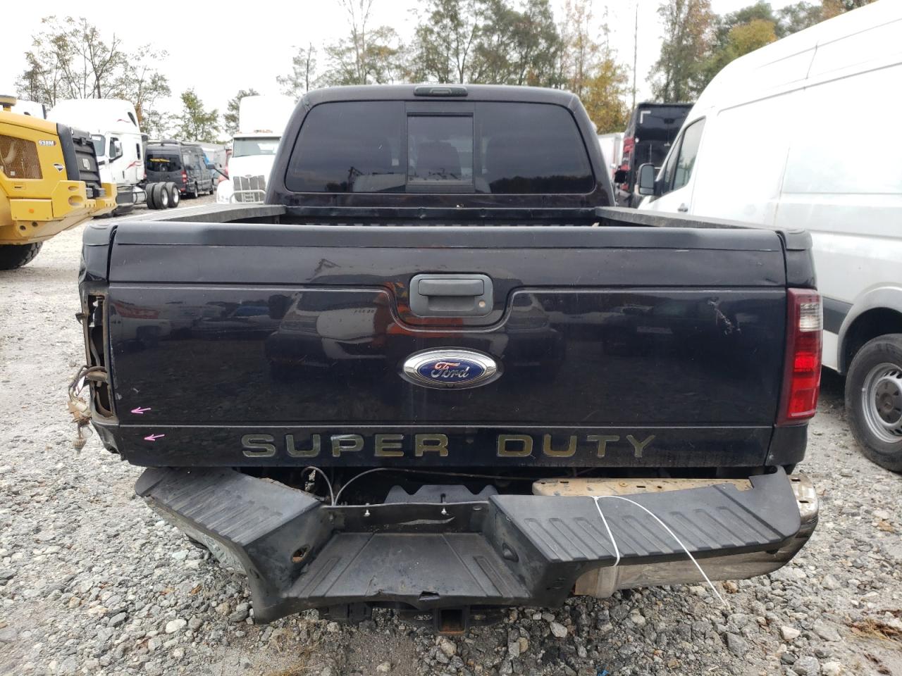 2014 Ford F250 VIN 1FT7W2BT3EEA64348 Copart auction photo, rear end damage thumbnail 6