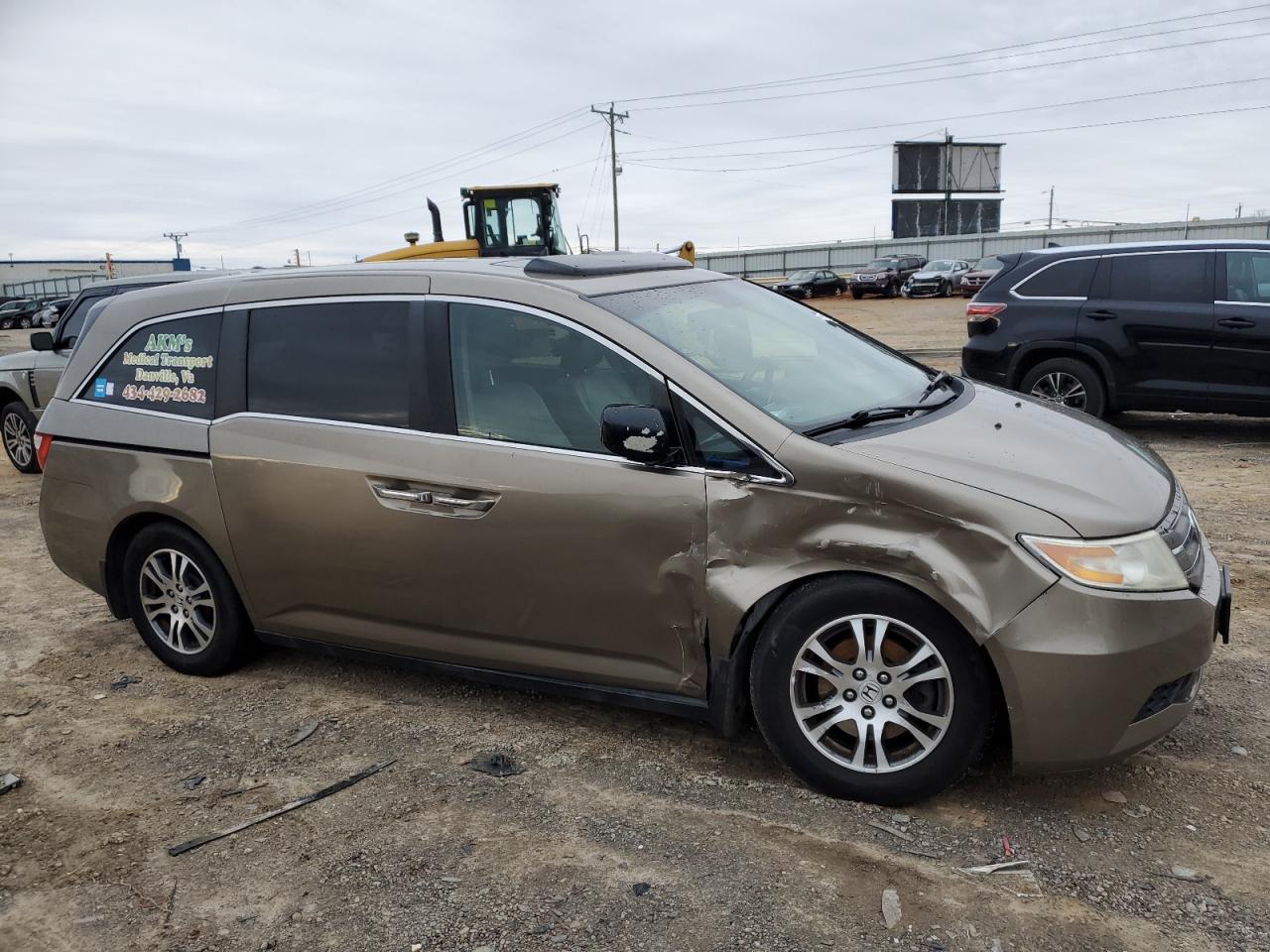 2012 Honda Odyssey VIN 5FNRL5H6XCB046395 Copart auction photo, front end / undercarriage damage thumbnail 4