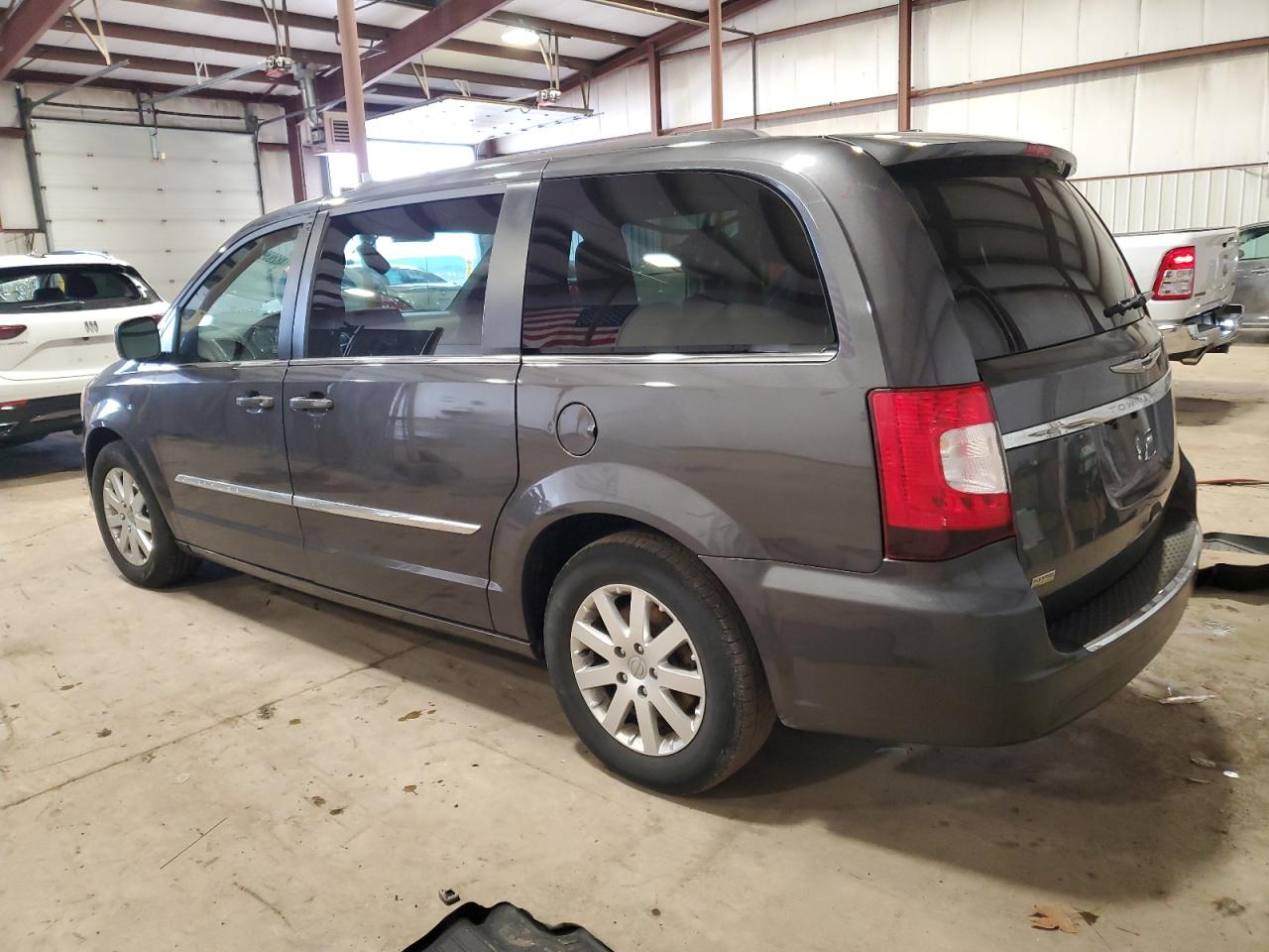 2015 Chrysler Town & Country VIN 2C4RC1BG4FR726280 Copart auction photo, rear end damage thumbnail 2