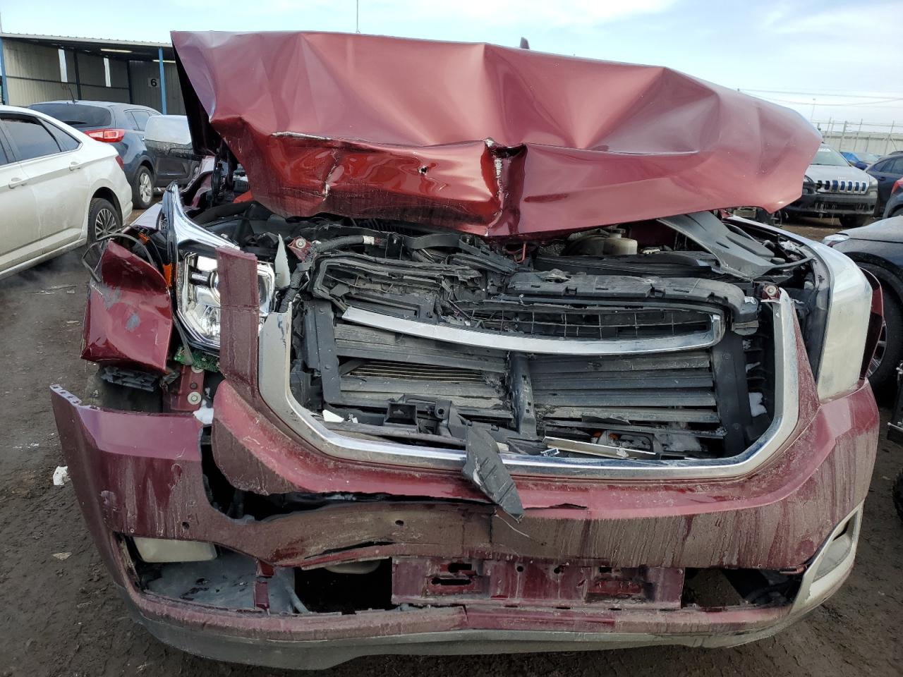 2017 GMC Yukon VIN 1GKS2GKC7HR327557 Copart auction photo, front end damage thumbnail 5