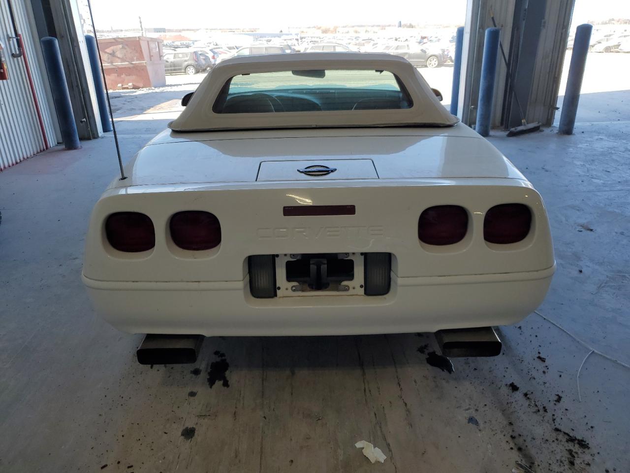 1994 Chevrolet Corvette VIN 1G1YY32P5R5111448 Copart auction photo, front end damage thumbnail 6