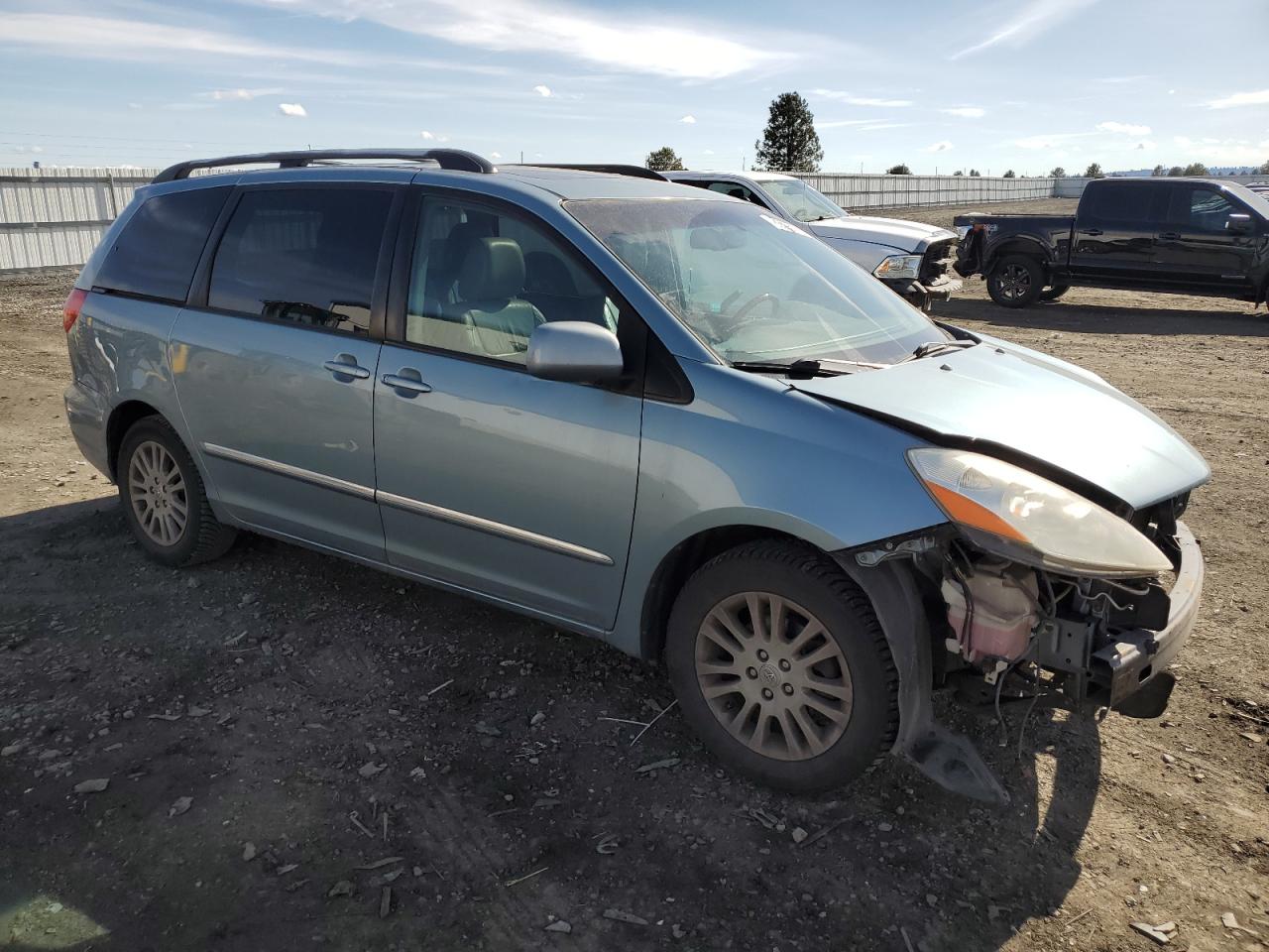 2009 Toyota Sienna VIN 5TDZK22C59S270467 Copart auction photo, front end damage thumbnail 4