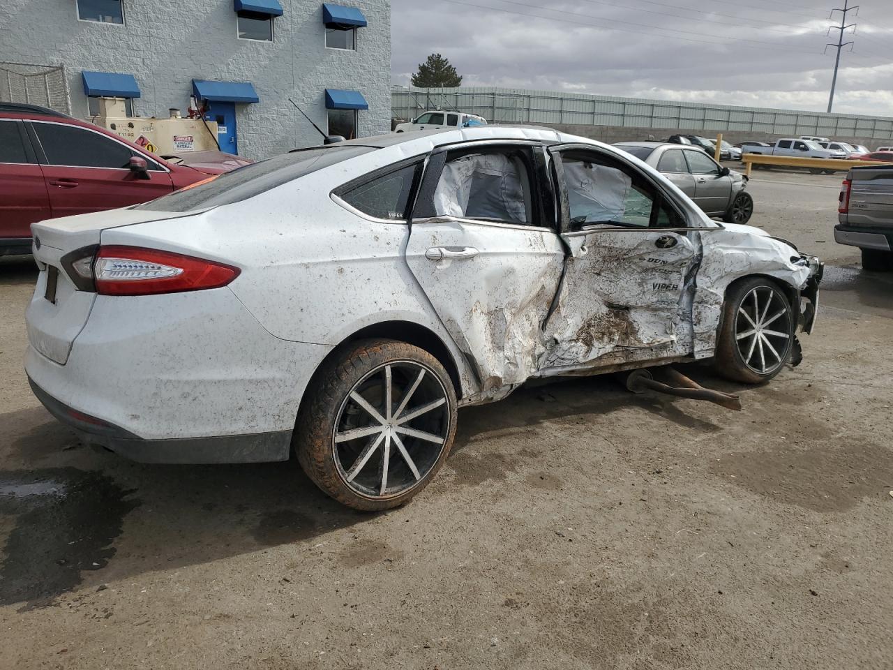 2015 Ford Fusion VIN 1FA6P0G70F5106698 Copart auction photo, rollover damage thumbnail 3