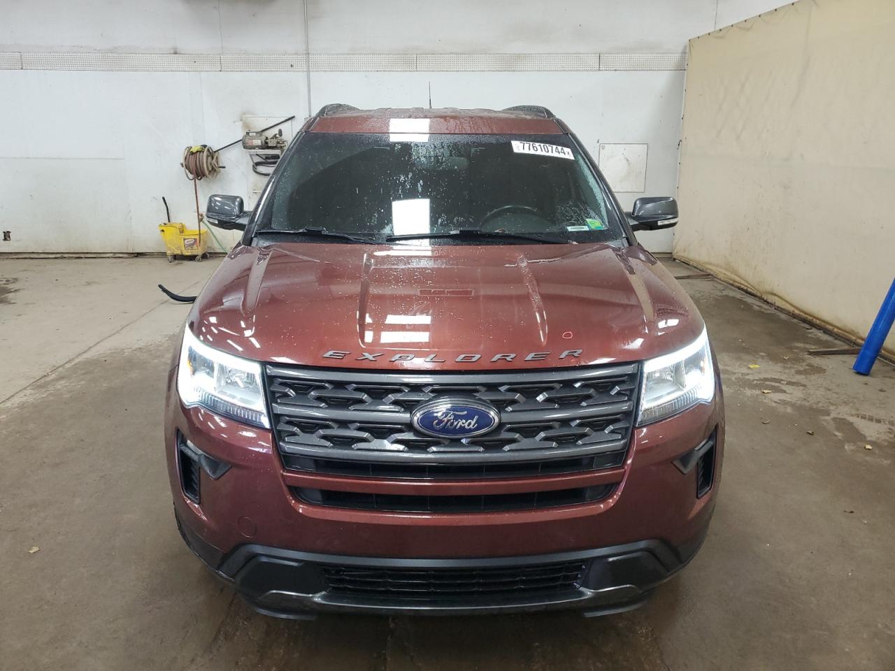 2018 Ford Explorer VIN 1FM5K8D83JGB98818 Copart auction photo, rear end / water/flood damage thumbnail 5