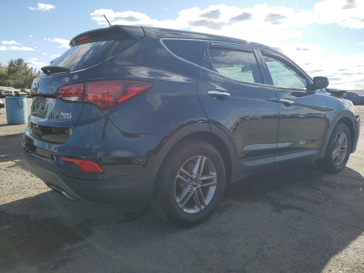 2018 Hyundai Santa Fe VIN 5NMZTDLB7JH087156 Copart auction photo, front end damage thumbnail 3