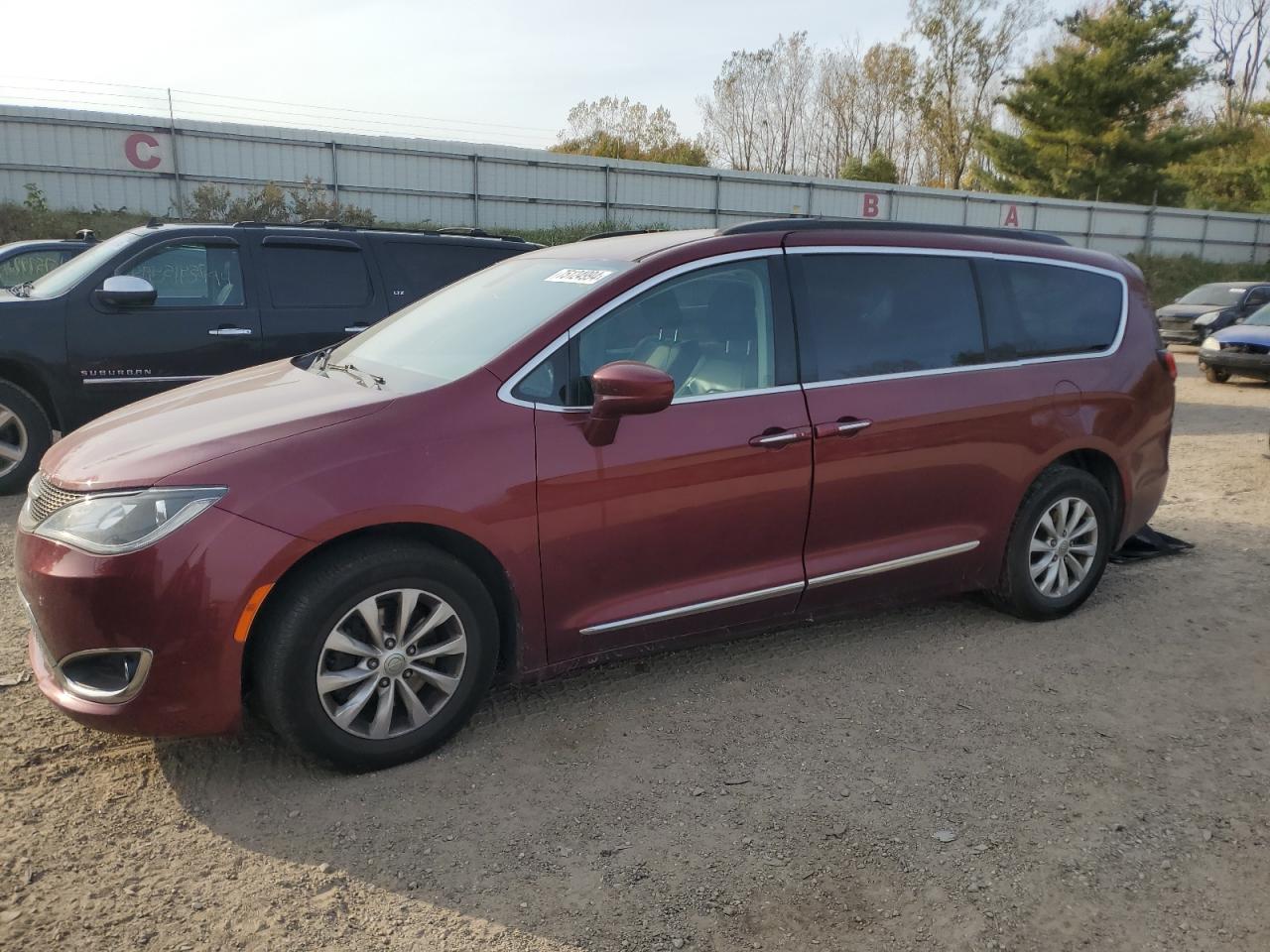 2017 Chrysler Pacifica VIN 2C4RC1BG6HR608251