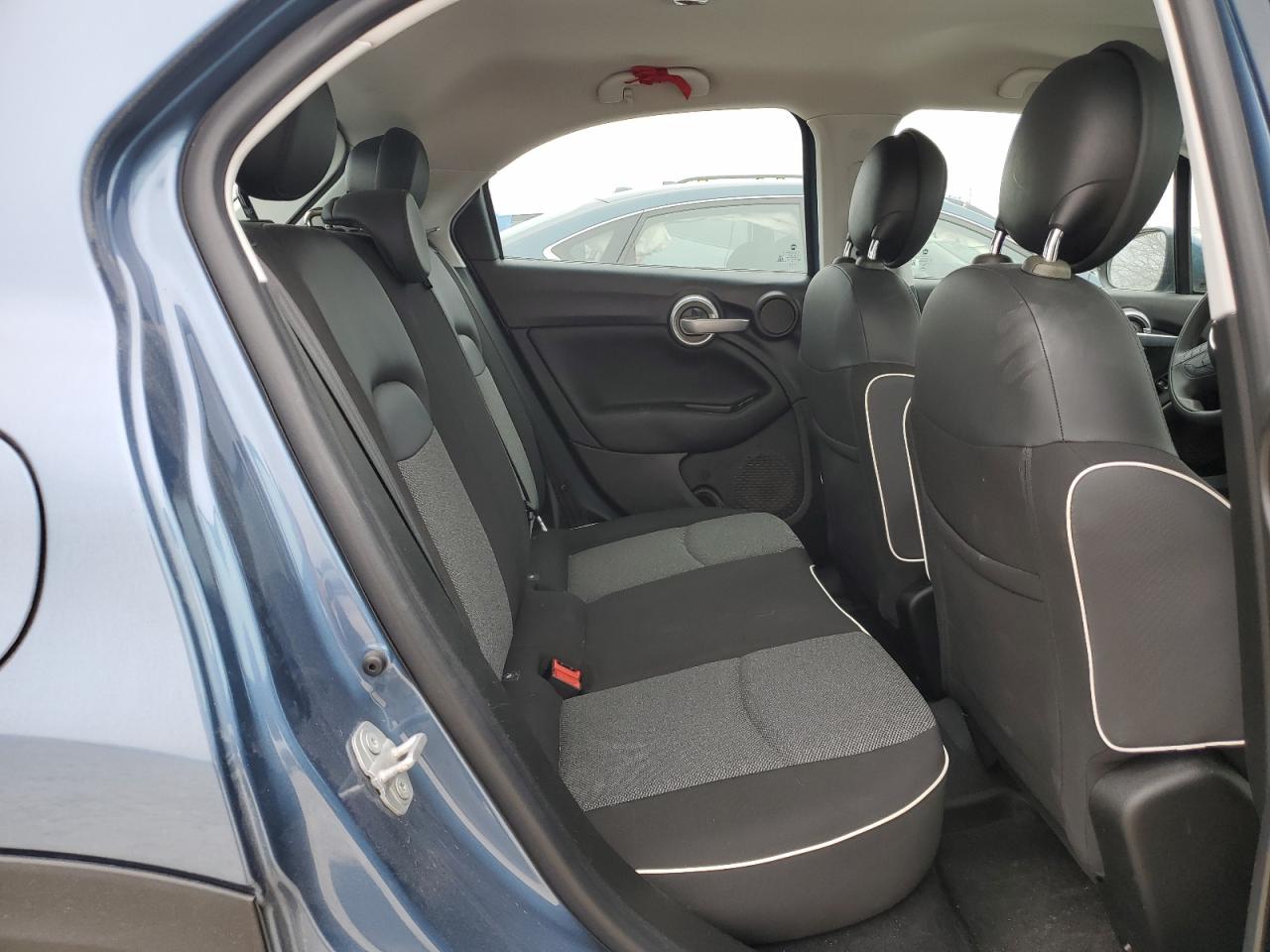 2017 Fiat 500 VIN ZFBCFXAB7HP612528 Copart auction photo, minor dent/scratches damage thumbnail 10