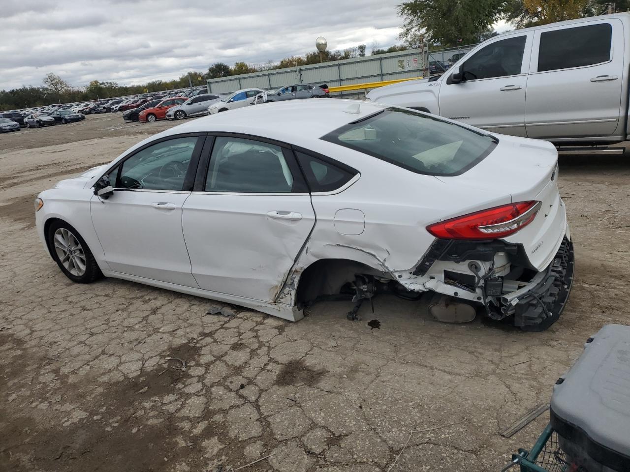 2020 Ford Fusion VIN 3FA6P0HD6LR246798 Copart auction photo, rear end / side damage thumbnail 2