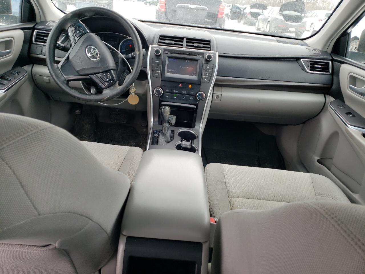 2017 Toyota Camry VIN 4T1BF1FK2HU325609 Copart auction photo, rear end / minor dent/scratches damage thumbnail 8