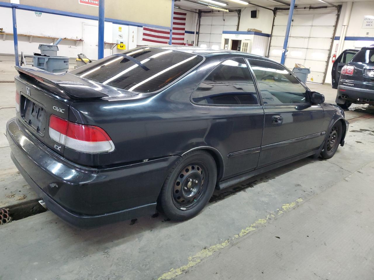 2000 Honda Civic VIN 1HGEJ8240YL089646 Copart auction photo, rear end damage thumbnail 3