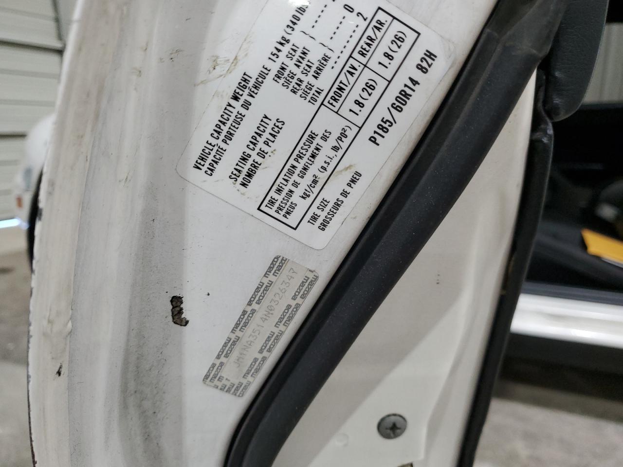 1992 Mazda MX-5 VIN JM1NA3514N0326347 Copart auction photo, front end / minor dent/scratches damage thumbnail 12