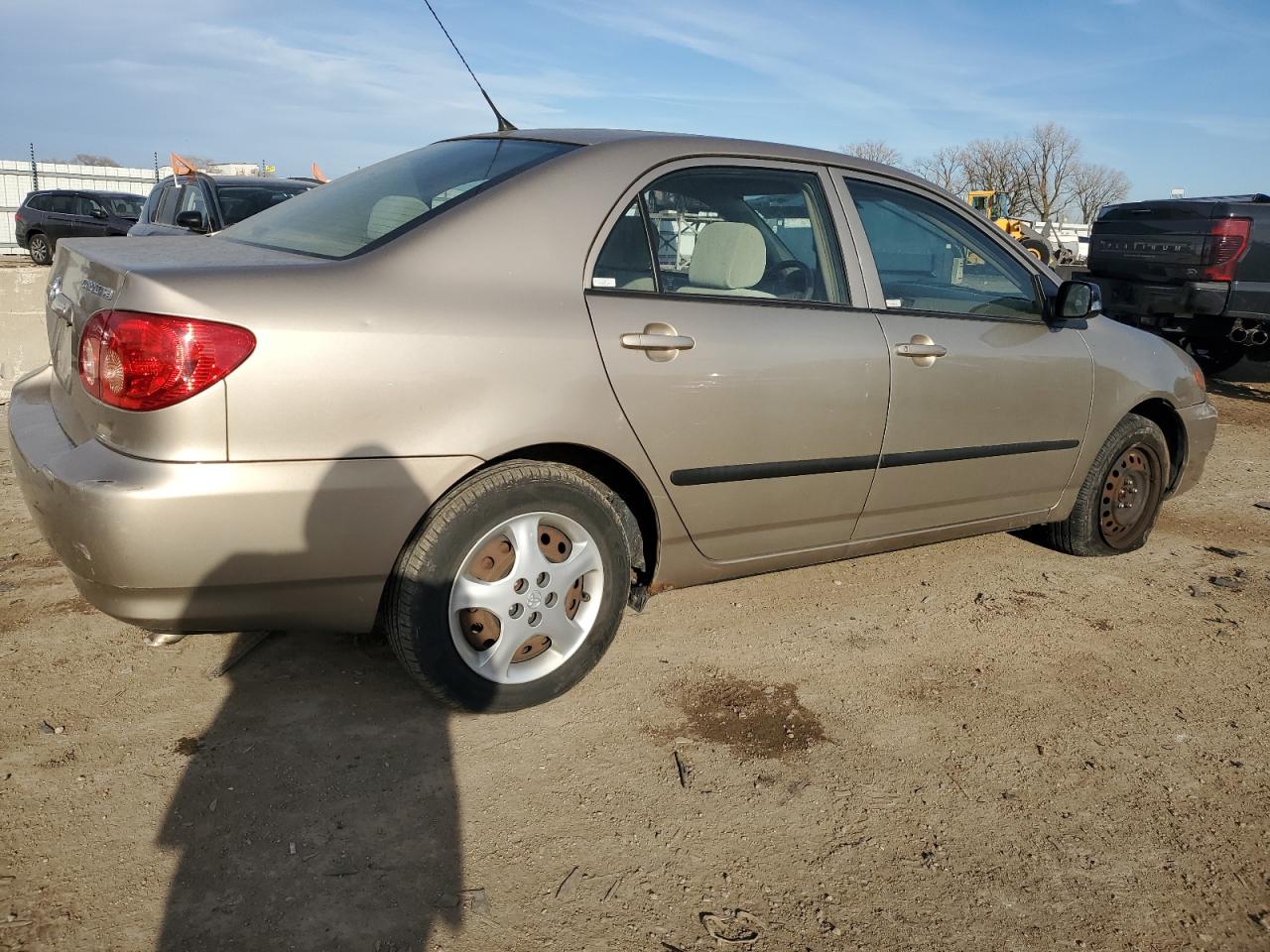 2007 Toyota Corolla VIN 1NXBR32E57Z875159 Copart auction photo, all over damage thumbnail 3