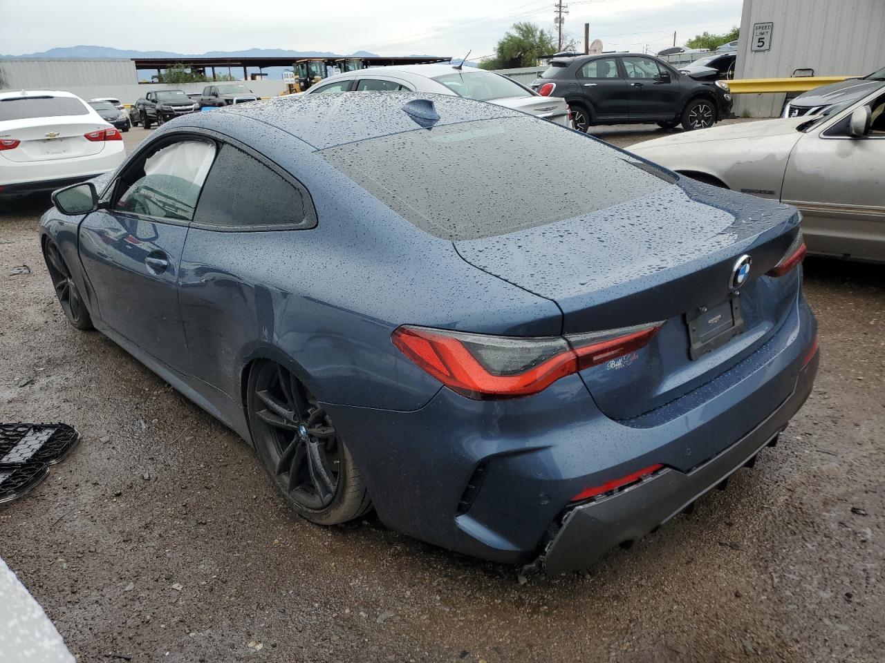 2021 BMW 4er VIN WBA53AP06MCF39008 Copart auction photo, front end / undercarriage damage thumbnail 2