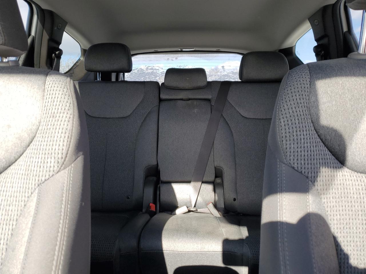 2019 Hyundai Santa Fe VIN 5NMS2CAD0KH124214 Copart auction photo, front end / minor dent/scratches damage thumbnail 10