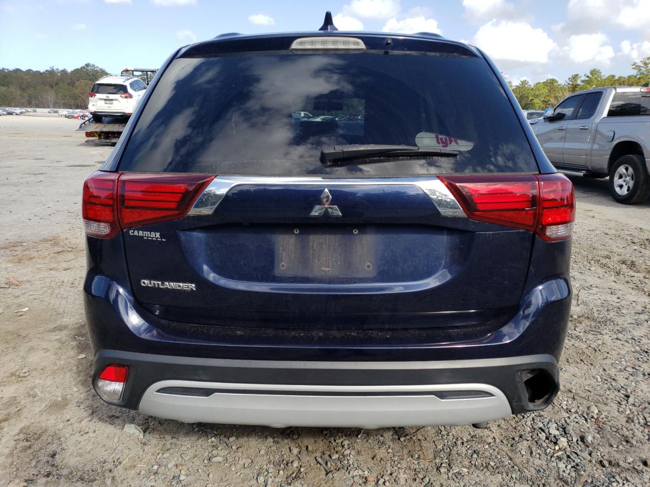 2020 Mitsubishi Outlander VIN JA4AD2A33LZ011324 Copart auction photo, front end / minor dent/scratches damage thumbnail 6