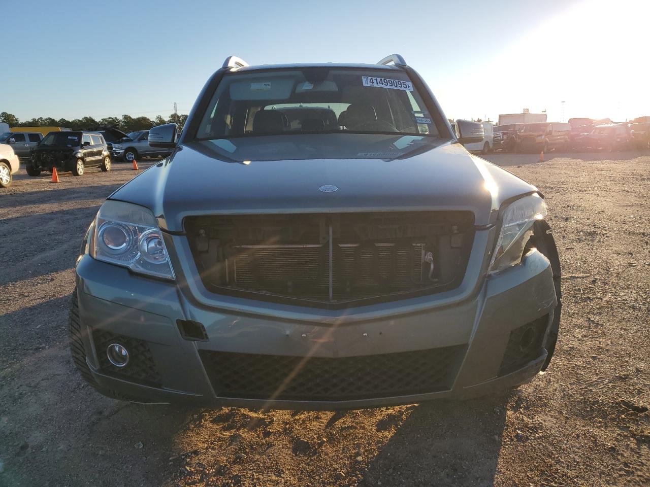 2012 Mercedes-Benz GLK-klasse VIN WDCGG5GB6CF869213 Copart auction photo, front end damage thumbnail 5