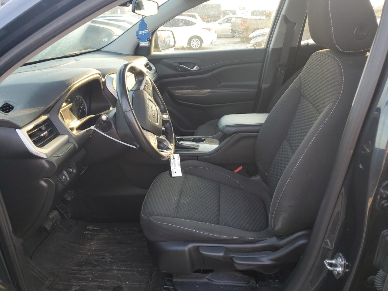 2019 GMC Acadia VIN 1GKKNKLA6KZ140082 Copart auction photo, rear end / minor dent/scratches damage thumbnail 7