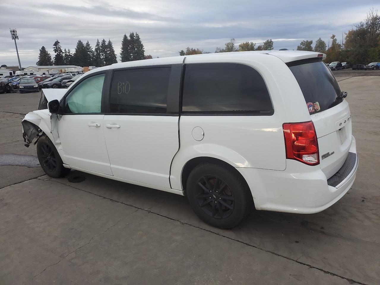 2019 Dodge Caravan VIN 2C4RDGEG3KR764508 Copart auction photo, front end / side damage thumbnail 2