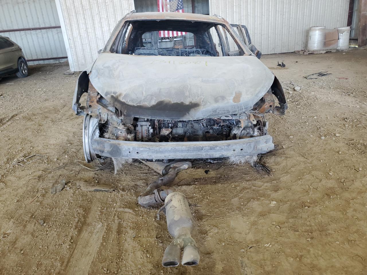 2015 Hyundai Santa Fe VIN 5XYZU3LA1FG287207 Copart auction photo, burn / all over damage thumbnail 5