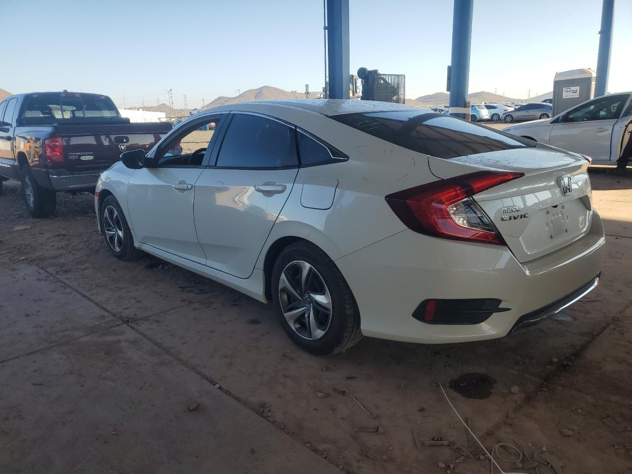 2020 Honda Civic VIN 2HGFC2F6XLH592307 Copart auction photo, side / front end damage thumbnail 2