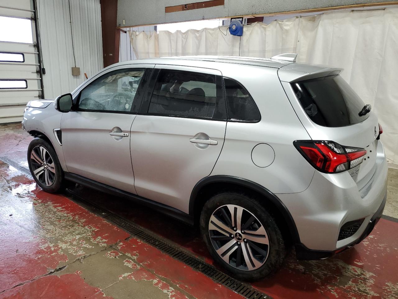 2024 Mitsubishi Outlander VIN JA4ARUAU3RU004188 Copart auction photo, all over / water/flood damage thumbnail 2