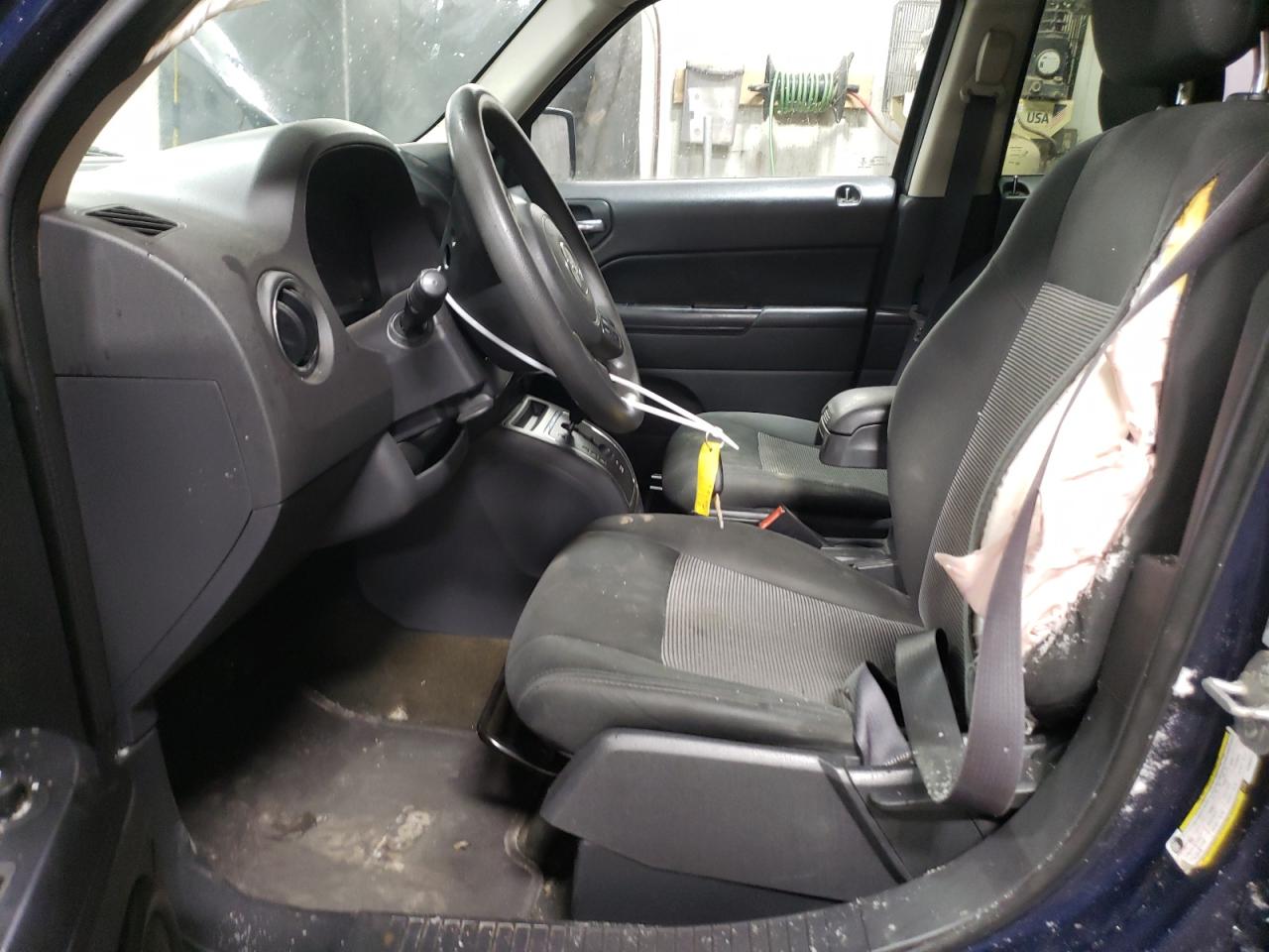 2016 Jeep Liberty (Patriot) VIN 1C4NJPBB1GD800271 Copart auction photo, side damage thumbnail 7