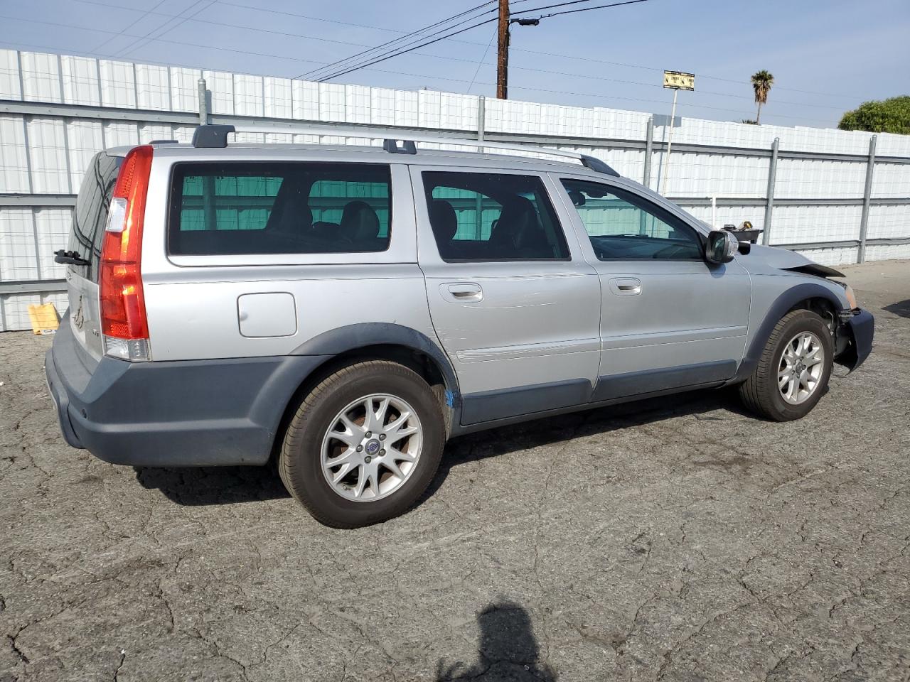 2007 Volvo XC70 VIN YV4SZ592071279922 Copart auction photo, front end damage thumbnail 3