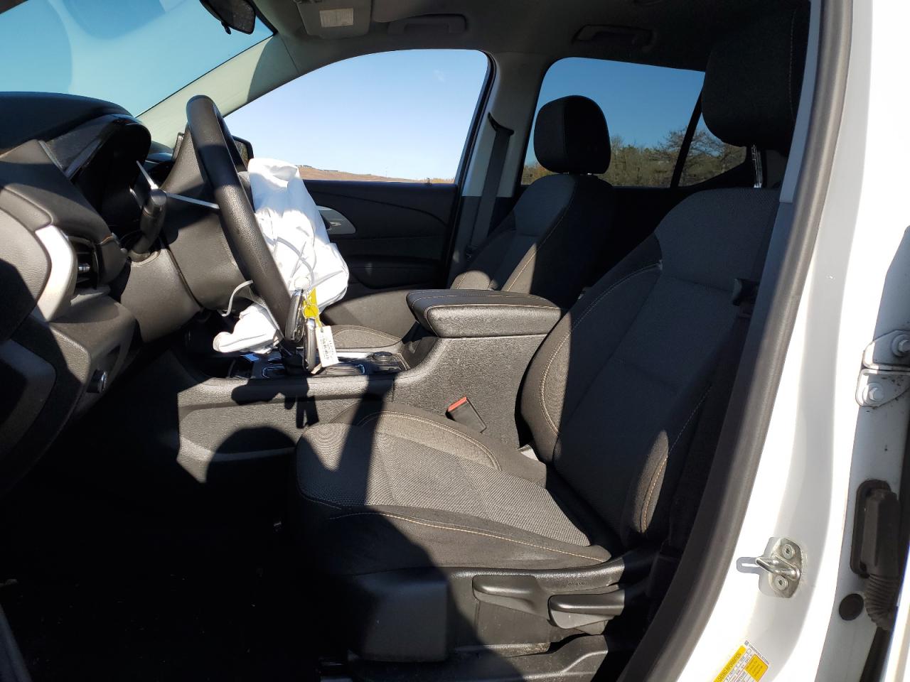 2020 Chevrolet Traverse VIN 1GNERFKW3LJ272094 Copart auction photo, front end / minor dent/scratches damage thumbnail 7