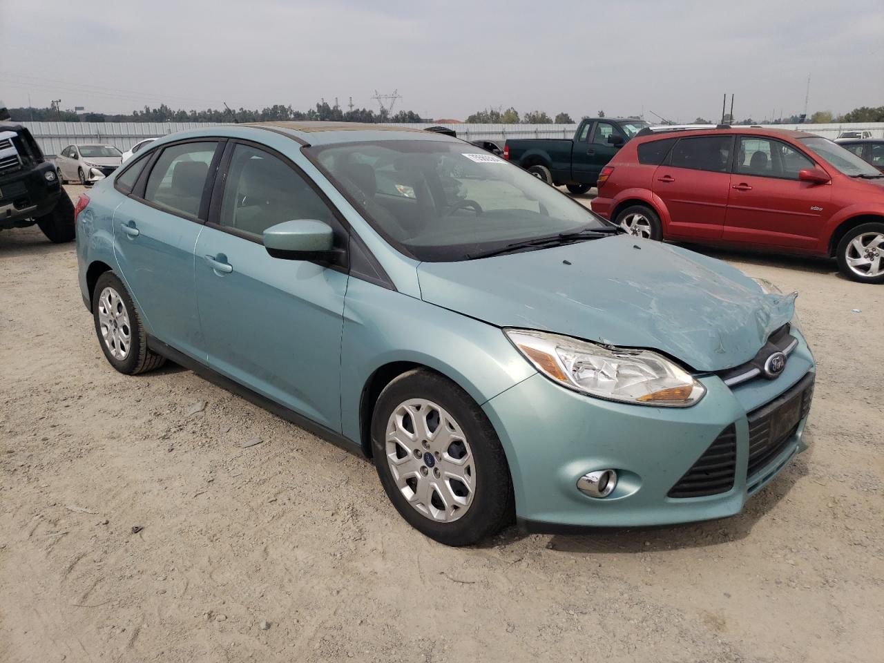 2012 Ford Focus VIN 1FAHP3F26CL258217 Copart auction photo, front end damage thumbnail 4