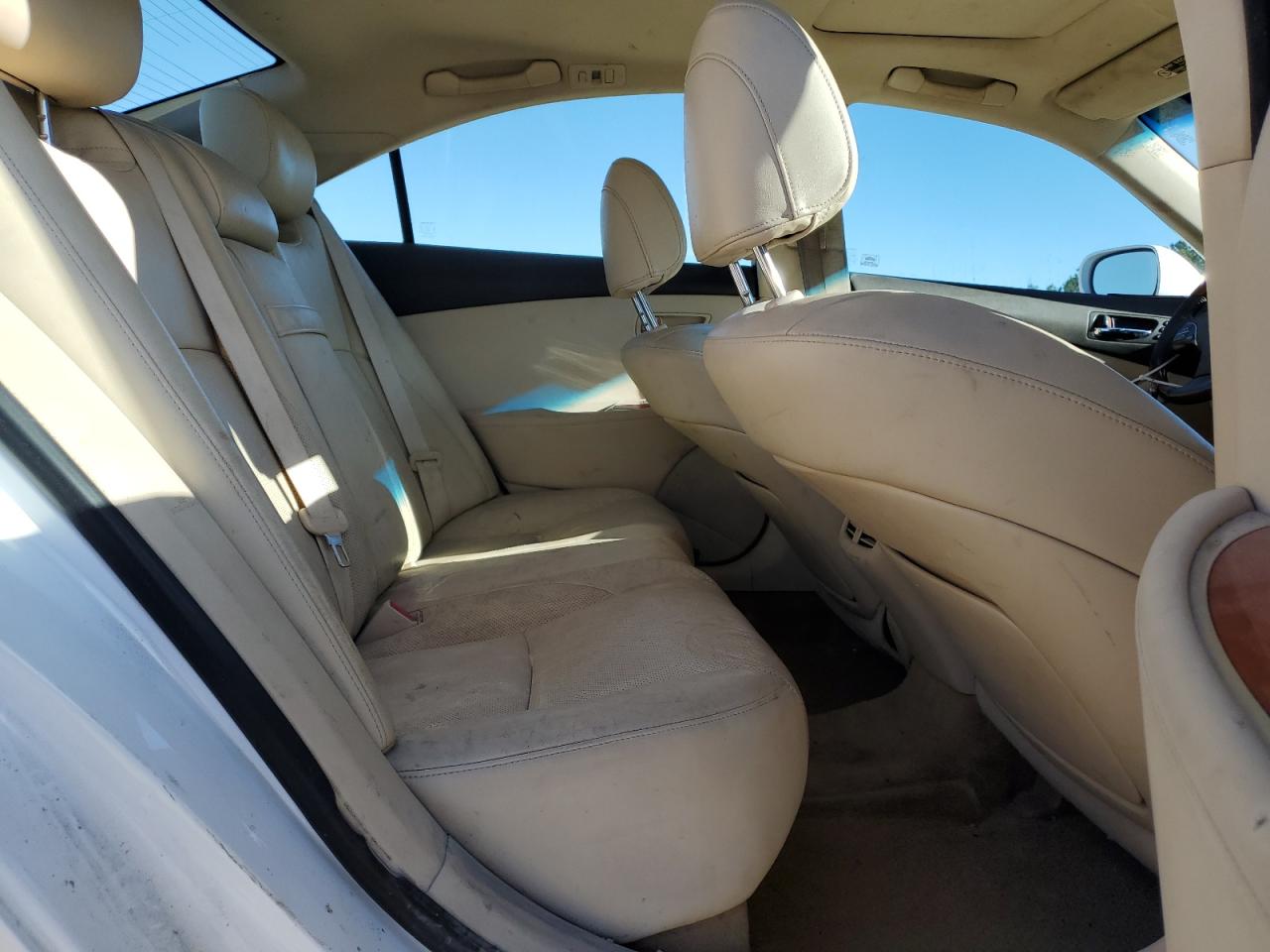 2011 Lexus ES VIN JTHBK1EG0B2440305 Copart auction photo, front end / side damage thumbnail 10