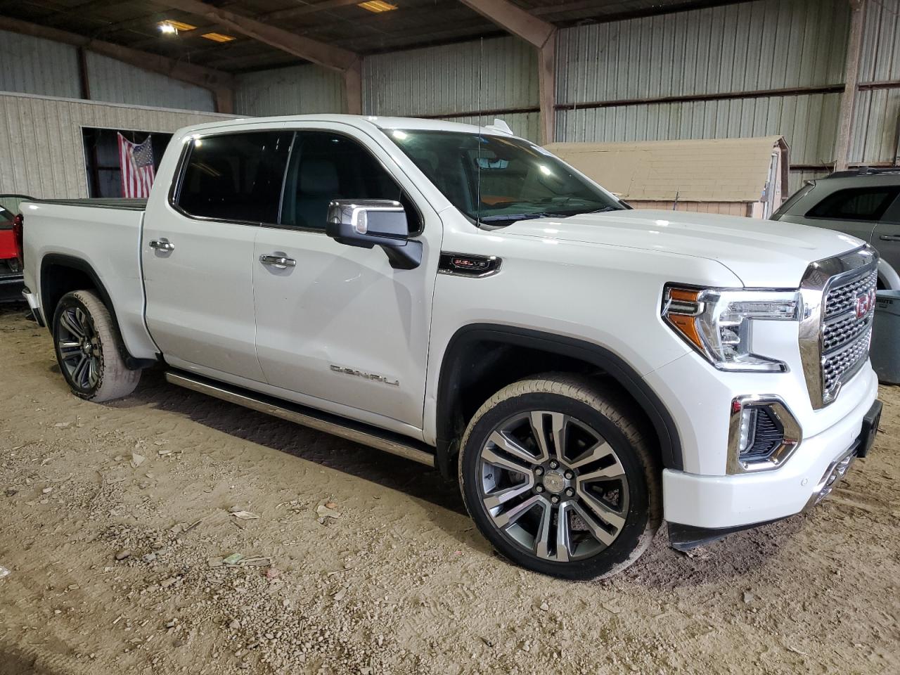 2020 GMC Sierra VIN 3GTU9FEL1LG401828 Copart auction photo, vandalism / side damage thumbnail 4