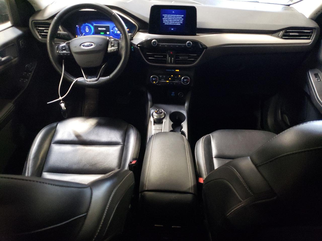 2021 Ford Escape VIN 1FMCU9CZ1MUA15830 Copart auction photo, front end / side damage thumbnail 8