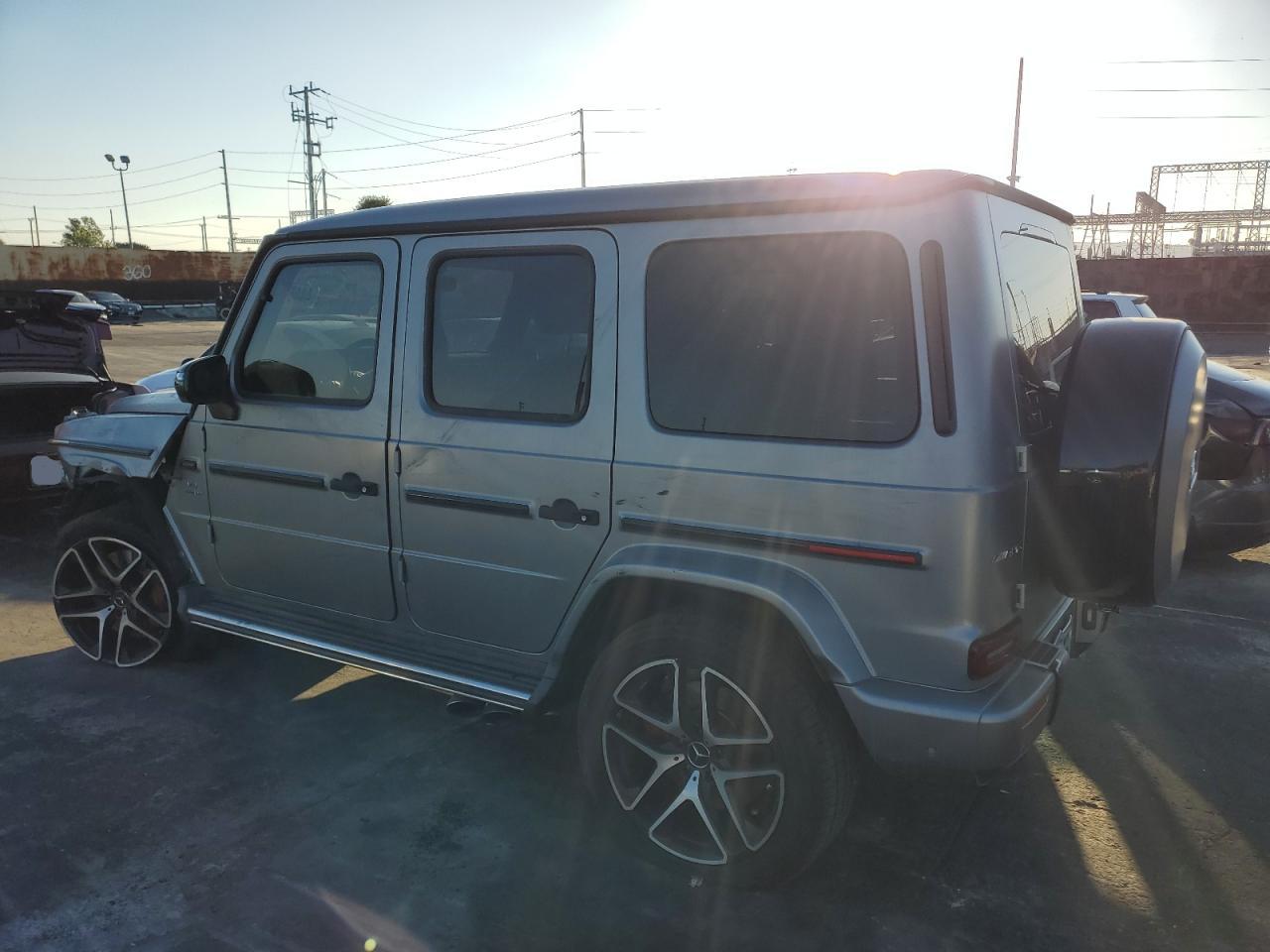 2019 Mercedes-Benz G-klasse VIN WDCYC7HJ5KX326462 Copart auction photo, all over damage thumbnail 2