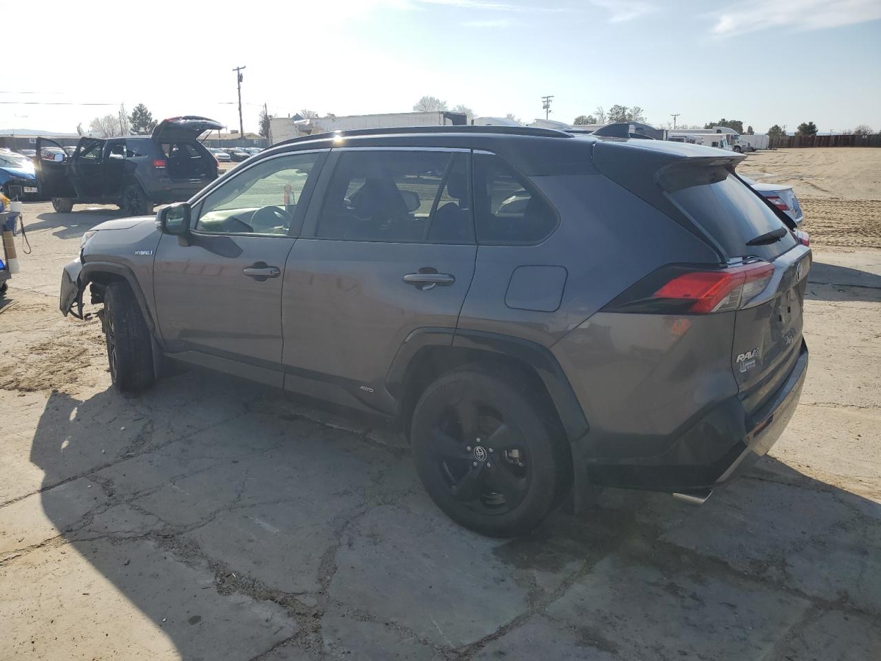 2020 Toyota RAV 4 VIN JTMEWRFV5LJ036132 Copart auction photo, front end damage thumbnail 2