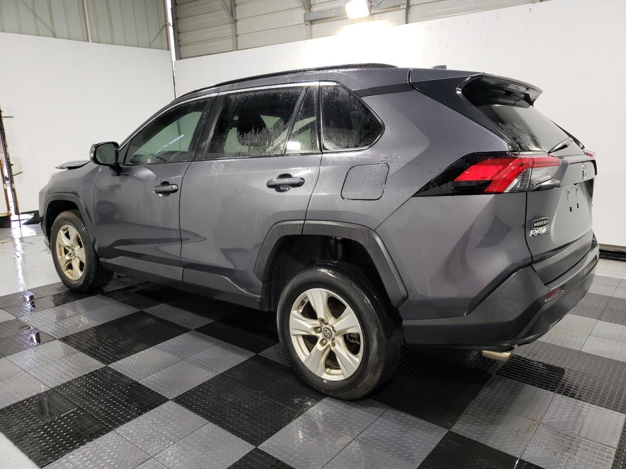 2020 Toyota RAV 4 VIN 2T3W1RFV8LW090853 Copart auction photo, side / front end damage thumbnail 2