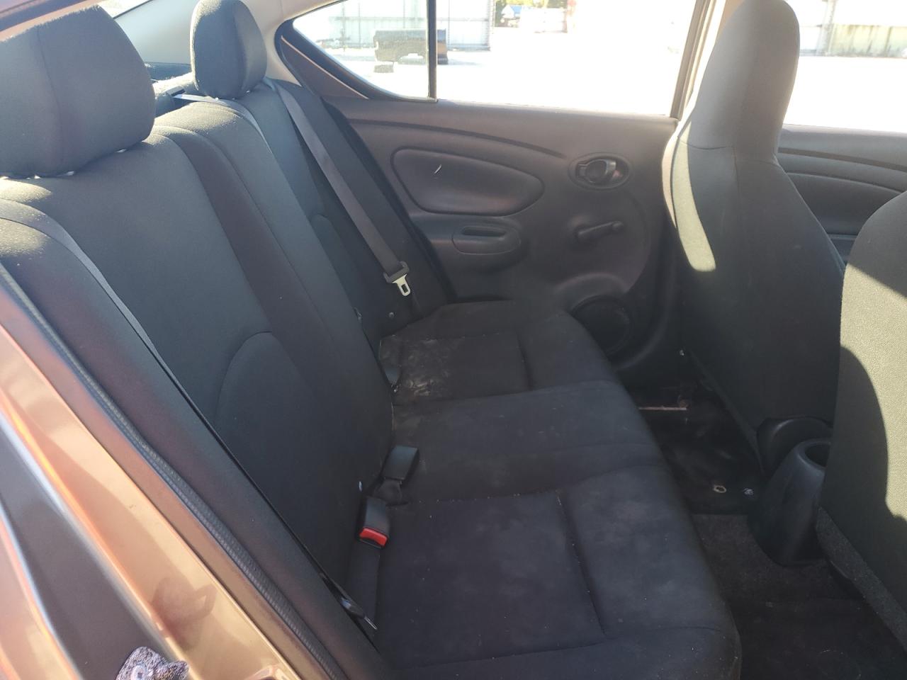 2016 Nissan Versa VIN 3N1CN7AP0GL826107 Copart auction photo, water/flood damage thumbnail 10