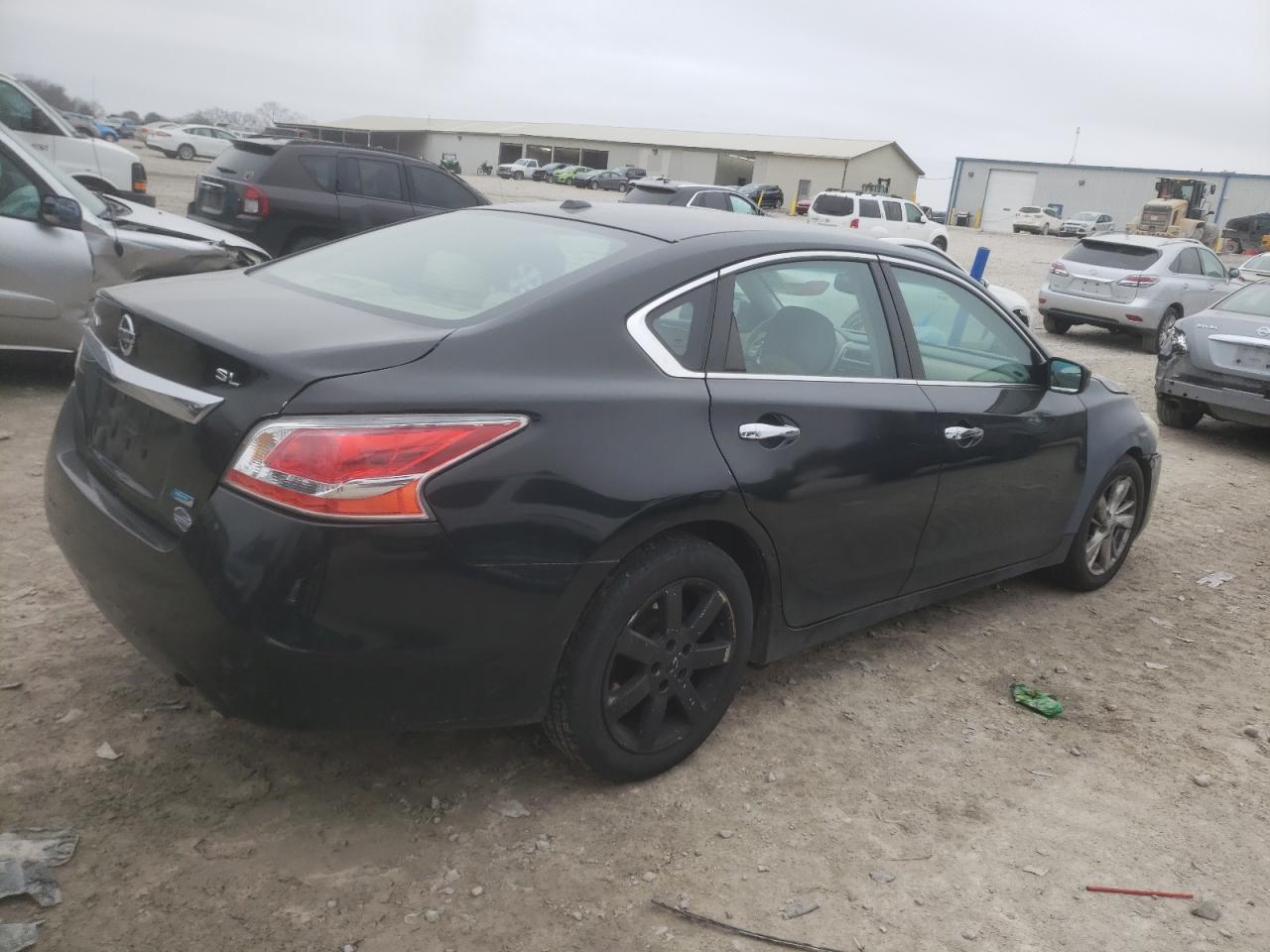 2014 Nissan Altima VIN 1N4AL3AP8EC101923 Copart auction photo, front end / minor dent/scratches damage thumbnail 3