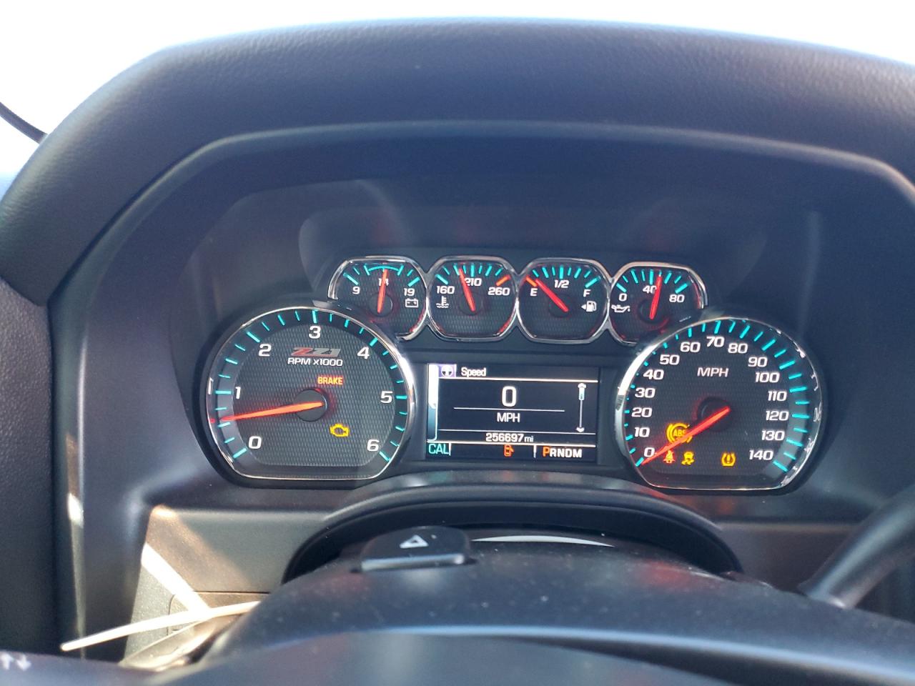 2016 Chevrolet Silverado VIN 3GCUKREC6GG137159 Copart auction photo, front end / minor dent/scratches damage thumbnail 9