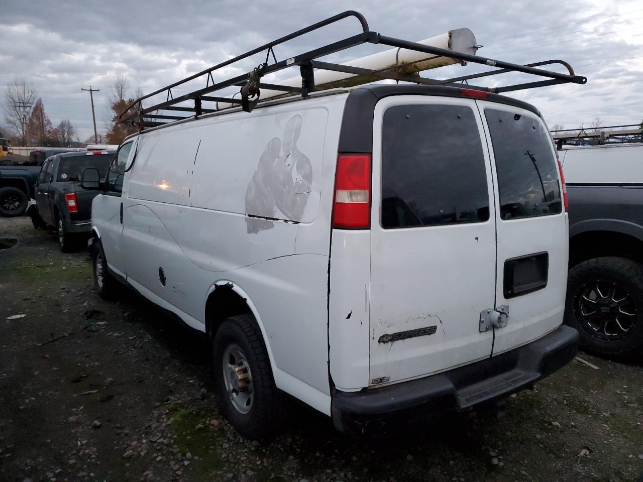 2008 Chevrolet Express VIN 1GCGG29KX81224764 Copart auction photo, side damage thumbnail 2