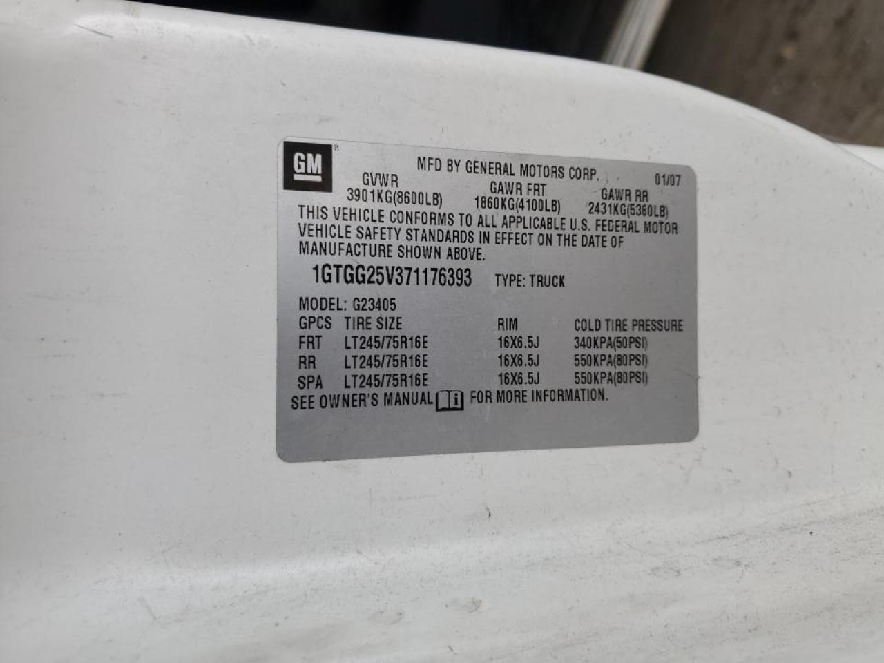 2007 GMC Savana VIN 1GTGG25V371176393 Copart auction photo, front end / side damage thumbnail 13