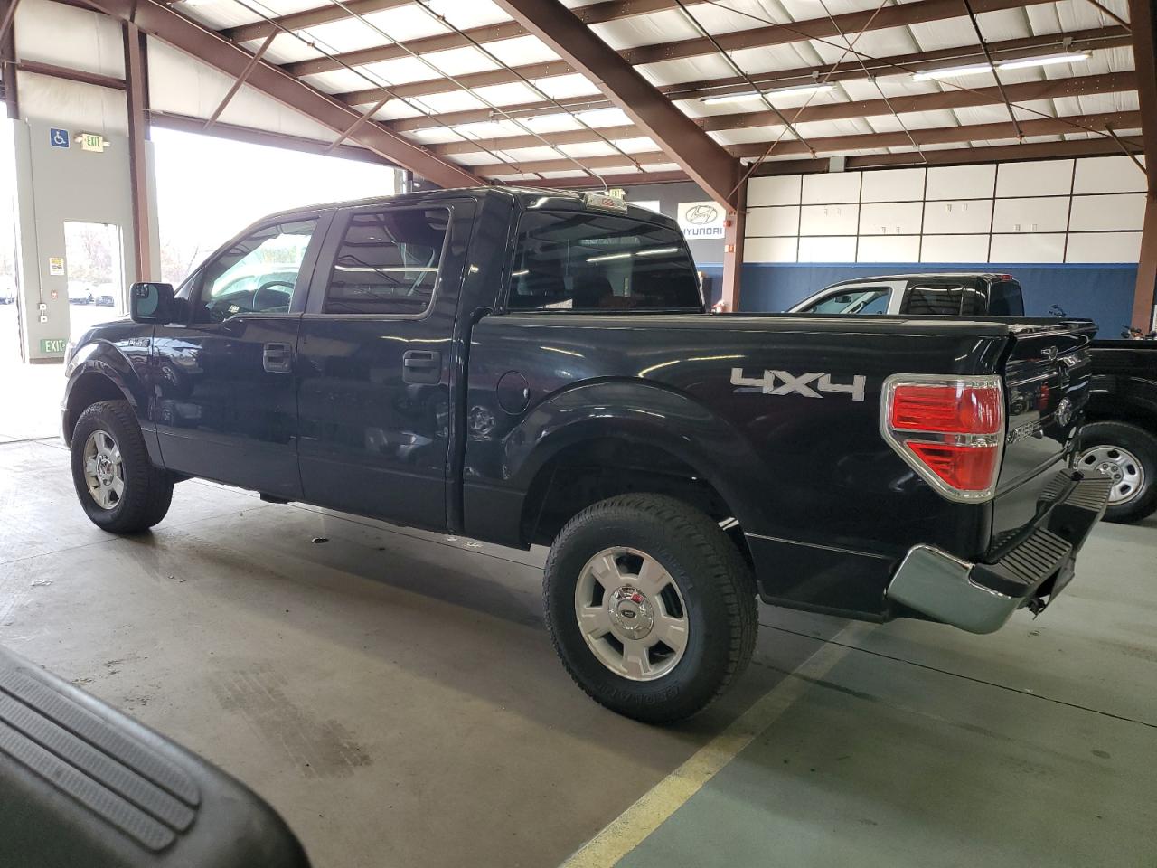 2014 Ford F-150 VIN 1FTFW1EF4EFA32272 Copart auction photo, minor dent/scratches damage thumbnail 2
