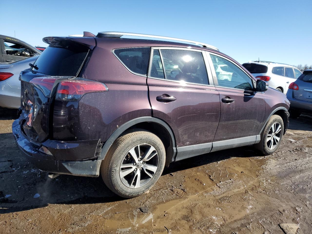 2016 Toyota RAV 4 VIN 2T3RFREV3GW533996 Copart auction photo, front end / rear end damage thumbnail 3