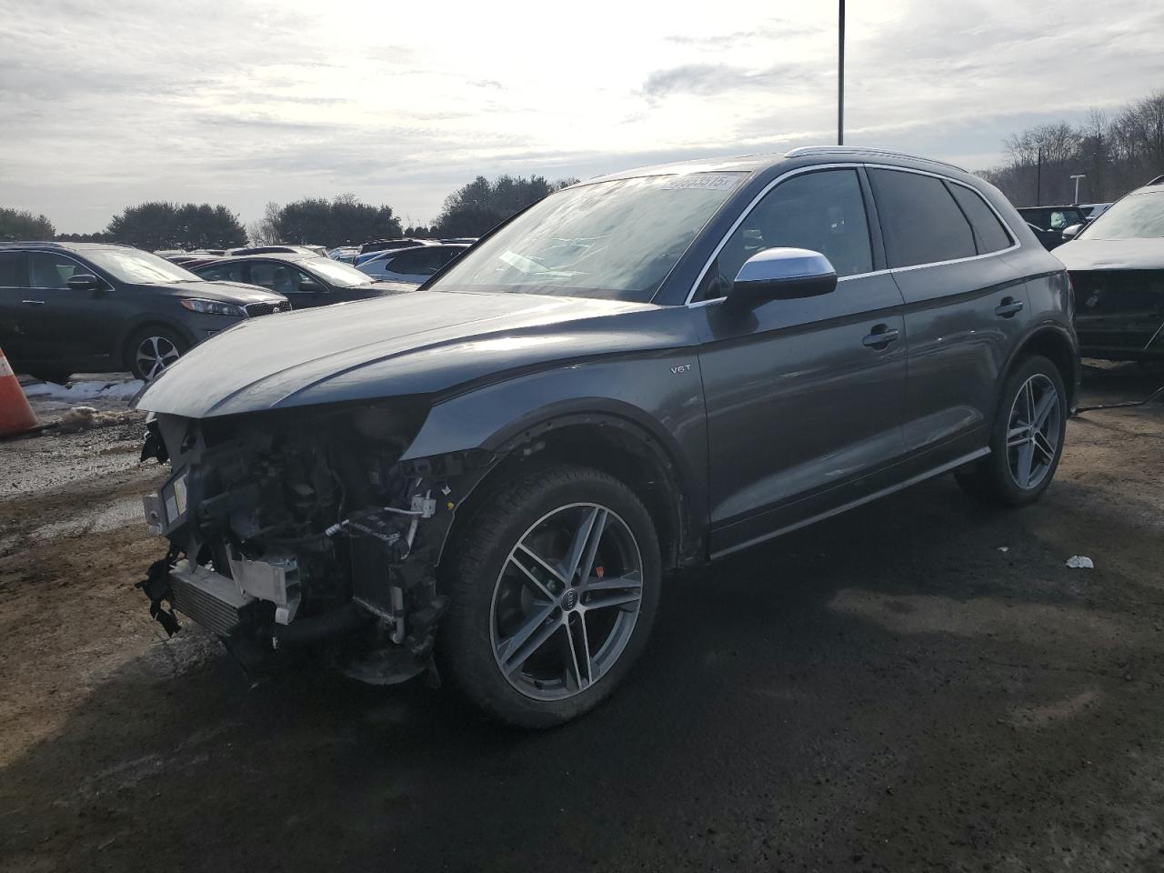 2018 Audi SQ5 VIN WA1A4AFY1J2009396
