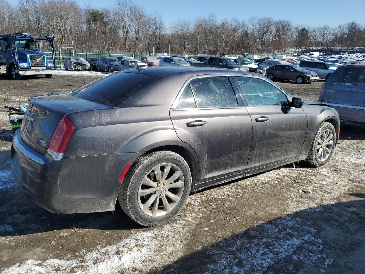 2016 Chrysler 300 VIN 2C3CCARG8GH224816 Copart auction photo, front end / side damage thumbnail 3
