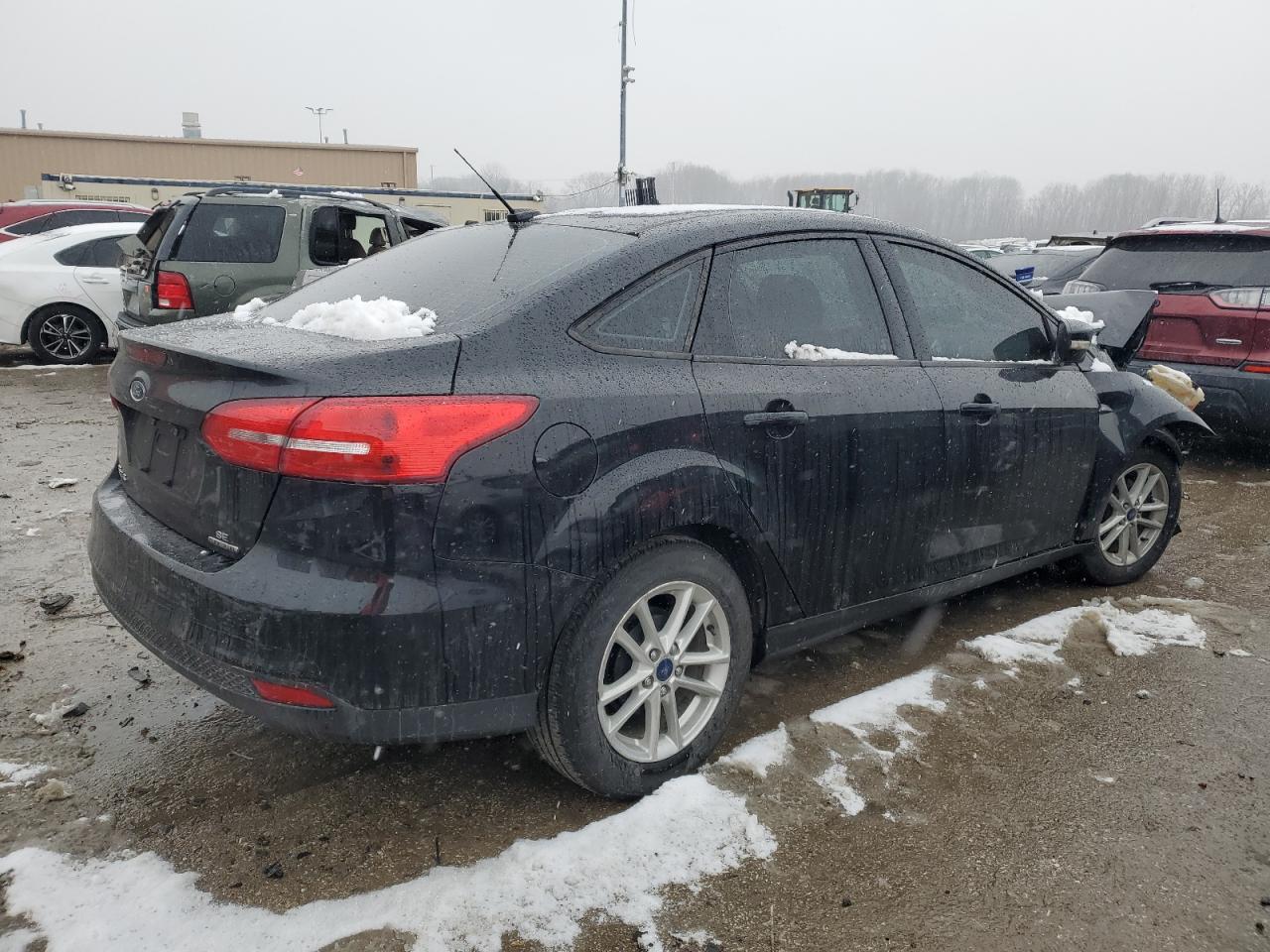 2016 Ford Focus VIN 1FADP3F20GL208871 Copart auction photo, front end / side damage thumbnail 3