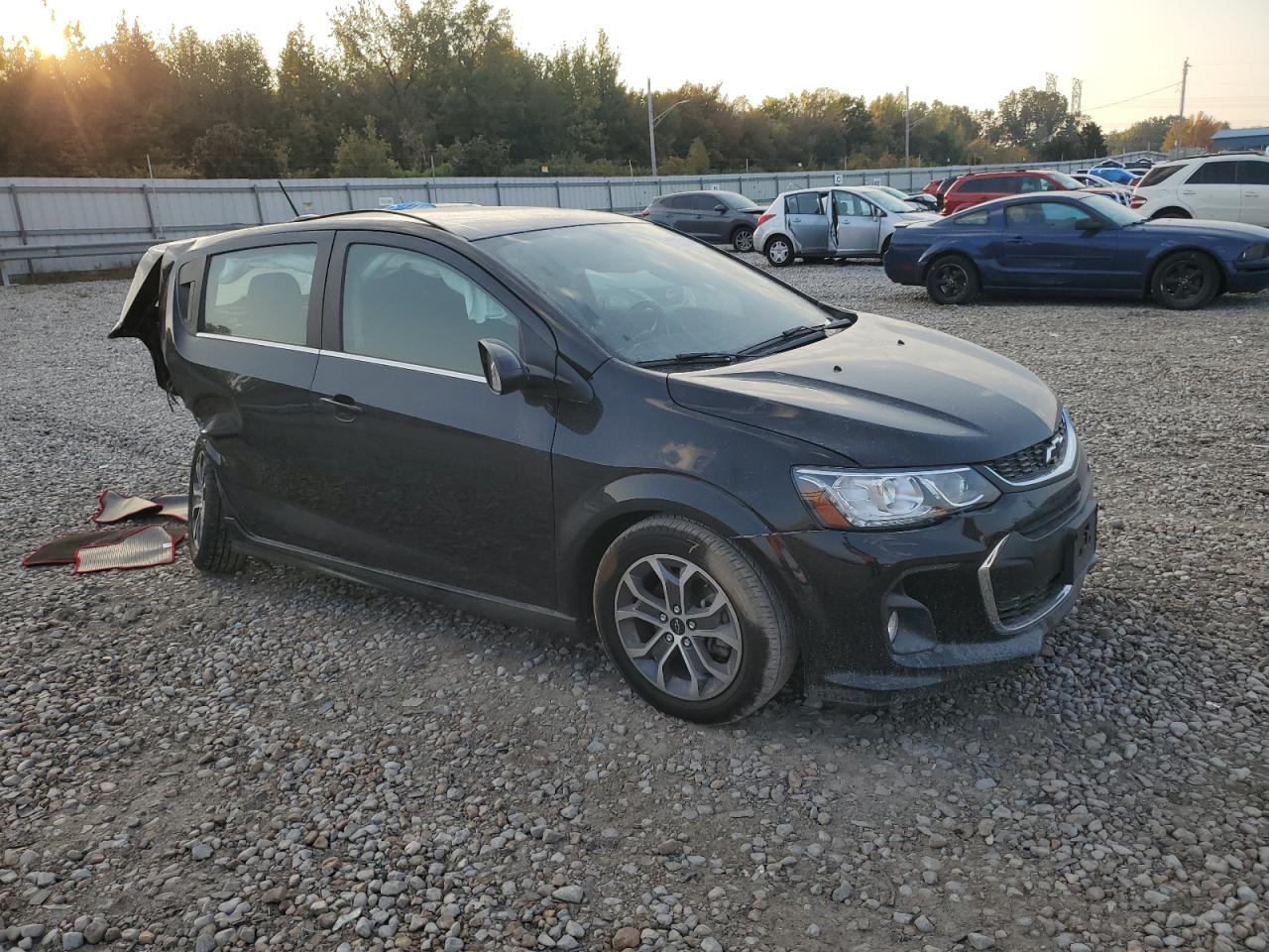 2019 Chevrolet Sonic VIN 1G1JD6SB9K4139591 Copart auction photo, rear end / front end damage thumbnail 4