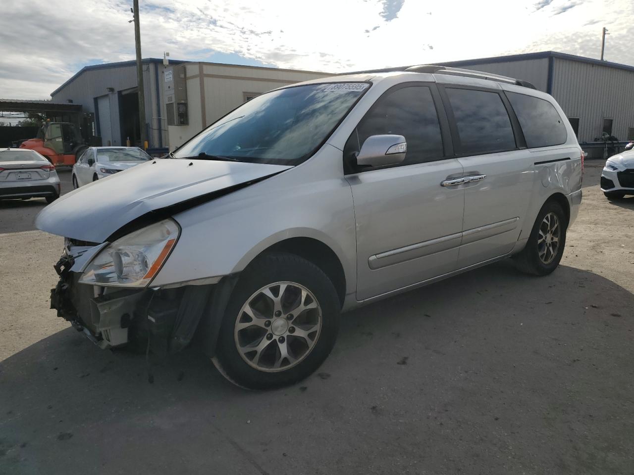 2014 KIA Sedona VIN KNDMH4C73E6535676 - Copart auction photo