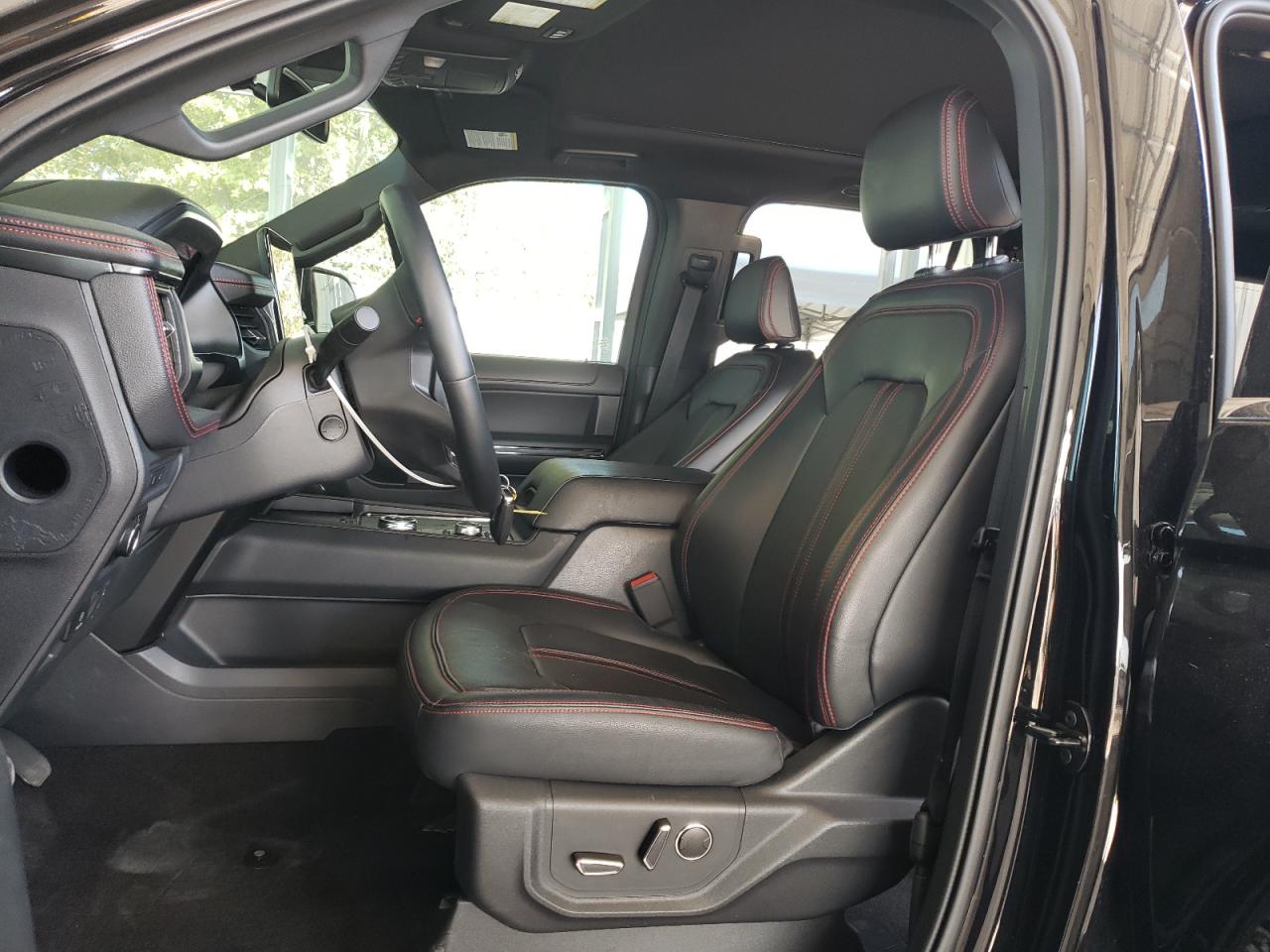 2023 Ford Expedition VIN 1FMJU2A80PEA27989 Copart auction photo, rear end / minor dent/scratches damage thumbnail 7