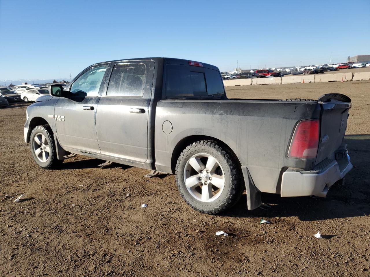 2018 RAM 1500 VIN 3C6RR7LT6JG178611 Copart auction photo, rollover damage thumbnail 2