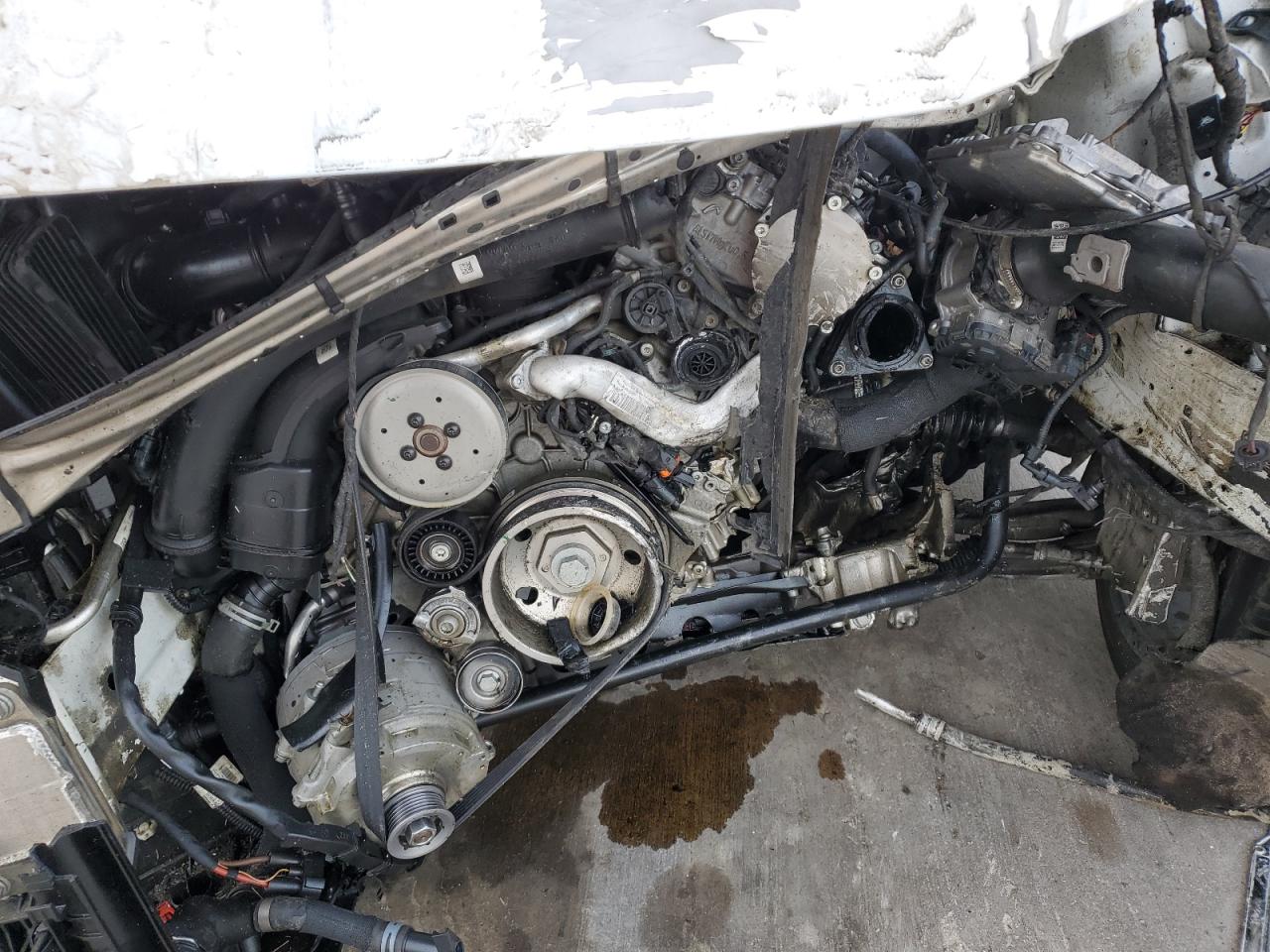 2021 Audi A6 VIN WAUL2AF22MN058042 Copart auction photo, front end / undercarriage damage thumbnail 12